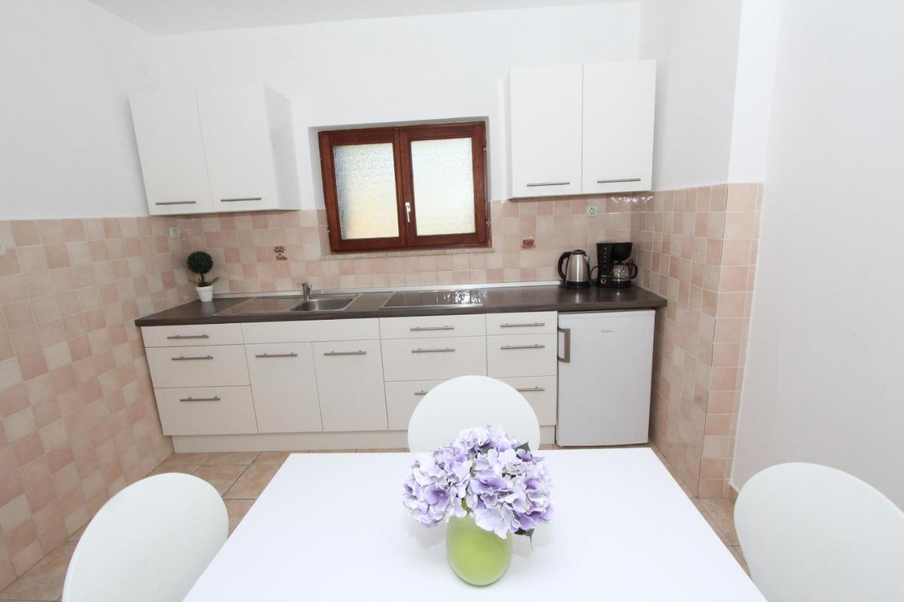 Apartments Mirela Rovinj Exterior foto