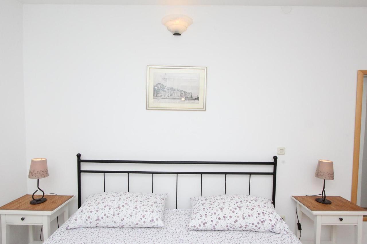 Apartments Mirela Rovinj Exterior foto